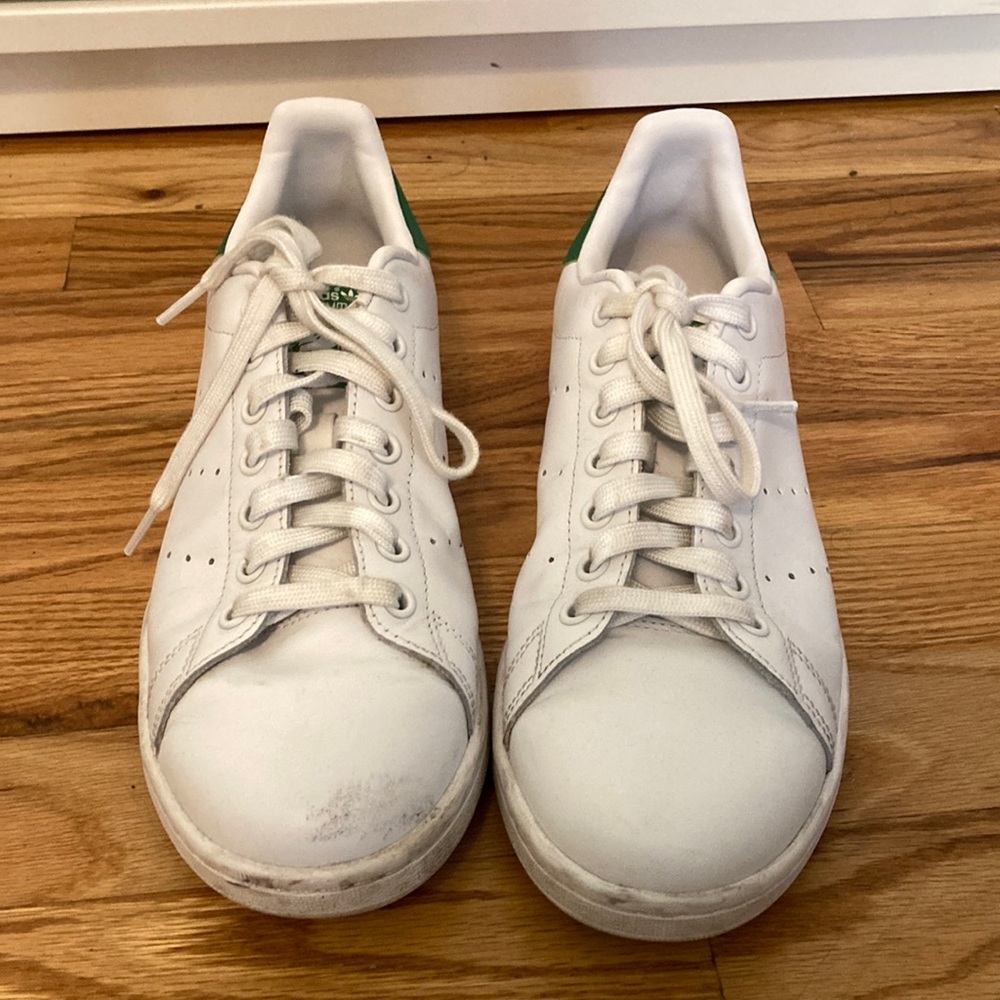Stan Smiths - image 1
